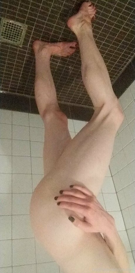 olluther model nudes photos