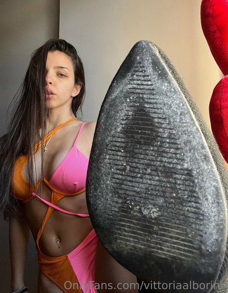 vittoriaalborino model nude images