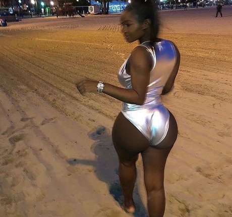 LXRYCC pornstar nudes gallery