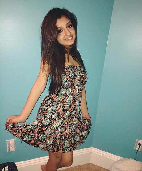 Alina M art pornstar pics