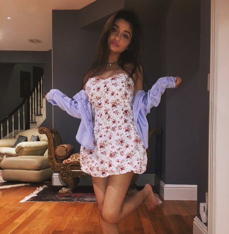 Alina M hot pornstar pictures