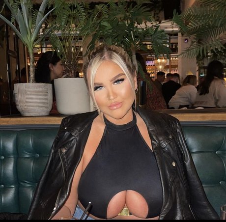 deep onlyfans pretty img