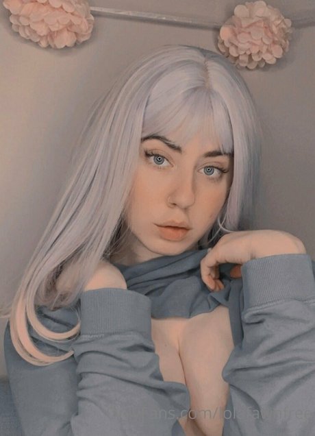 lolafawnfree porn model picture