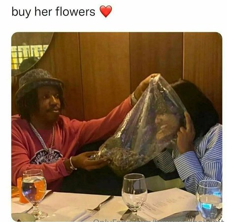 twogirlsoneblunt art model pics