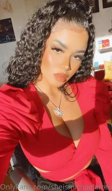 sheismichaelafree star exclusive picture