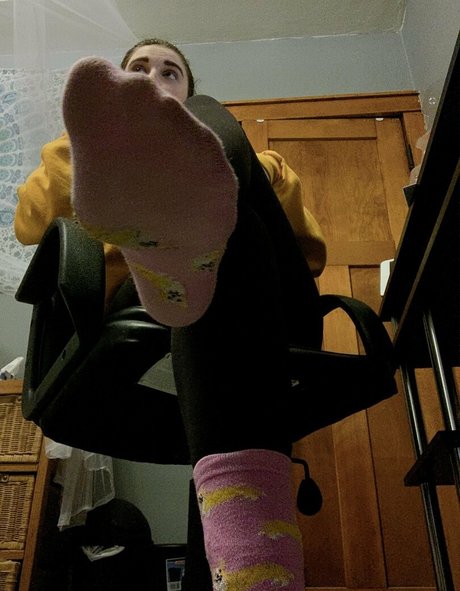 footgoddesskat star erotic photo