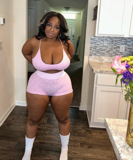 blonde wife onlyfans hot nude photos