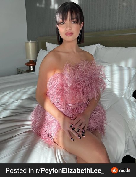 Peyton Elizabeth Lee pornstar beautiful picture