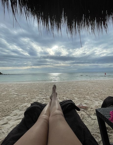 flaurallvip model sexy picture