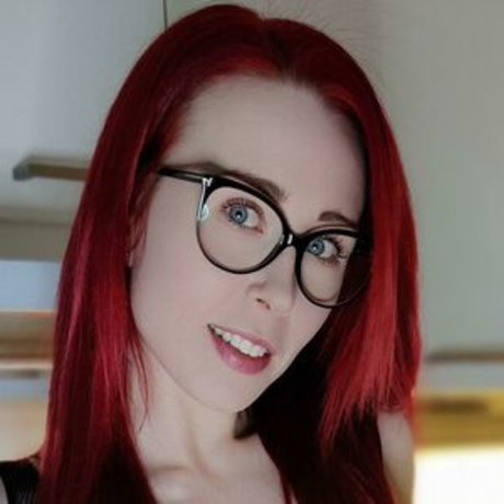 Sickle Six A M_ pretty actress images