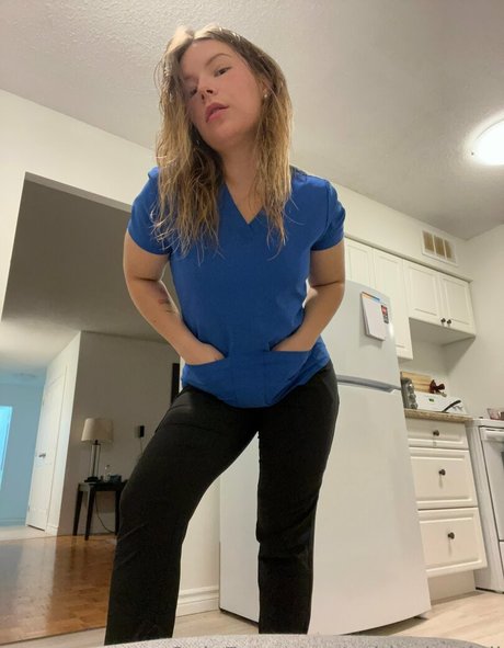 ashleyisadoll free actress image