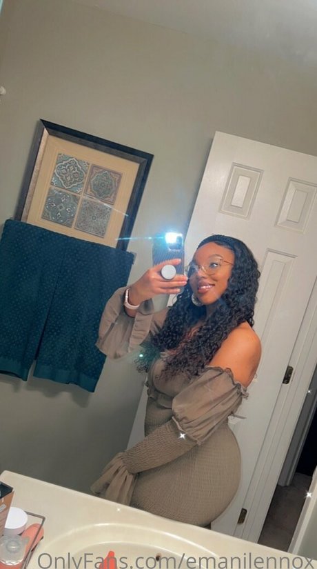 strawberry milk onlyfans beautiful nude gallery