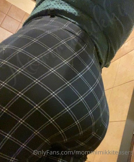 mommimikkiteasers sexy pornstar archive