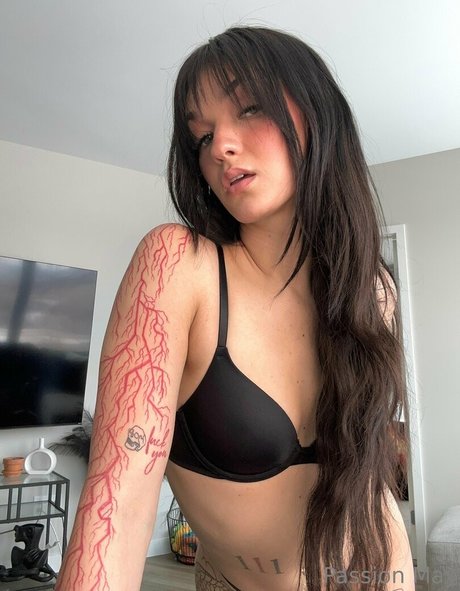 passionsprivate model free gallery