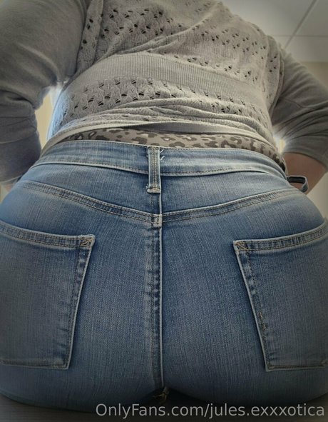 jules exxxotica model porn gallery
