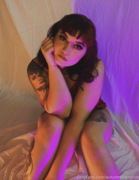 autumn zoldyck beautiful actress gallery