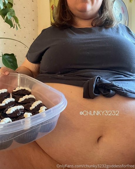 chunky3232goddessforfree star hd pics