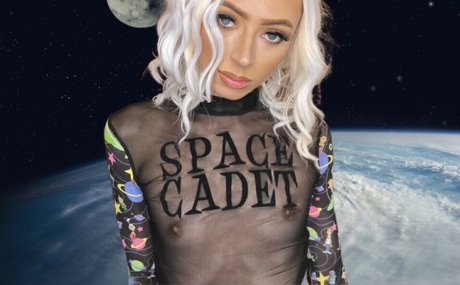 Glazedbunz pornstar photo