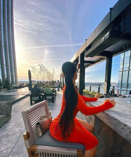 small onlyfans art nude pic