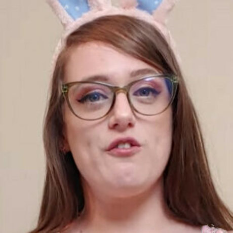 Zinnia Lennox pornstar pretty archive