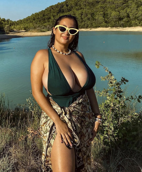 Lili M nice star pictures