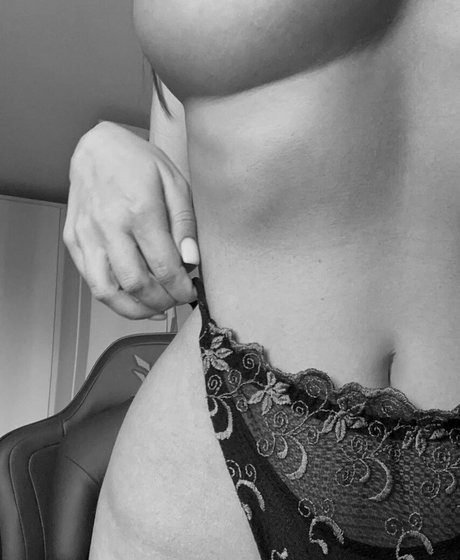 asian creampie onlyfans beautiful naked img