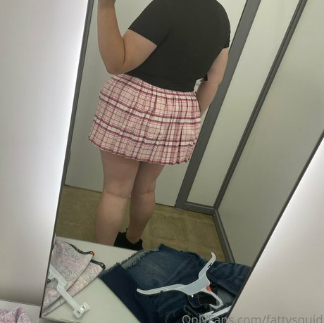 gluttonoussquid model hd pic