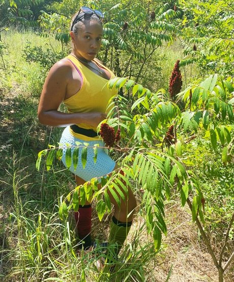 hijabi onlyfans hot porn image