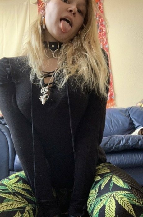 opal rose98 beautiful model pics