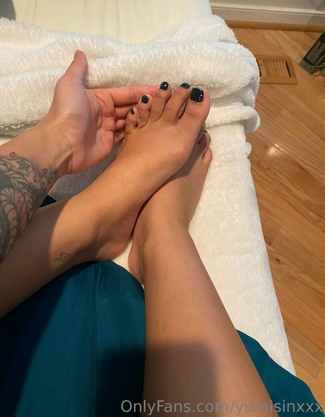 Yumisinxxx_ pornographic star img