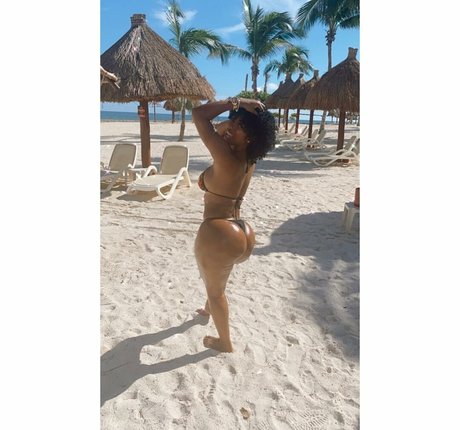 Sophie Likosky art actress picture