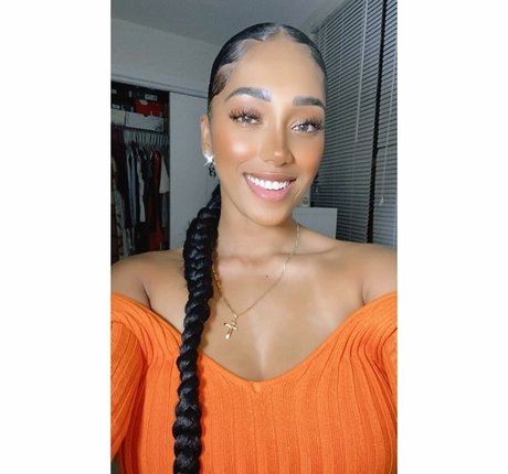 Sophie Likosky erotic actress images