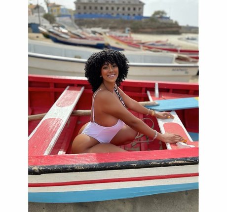 Sophie Likosky model sexy archive