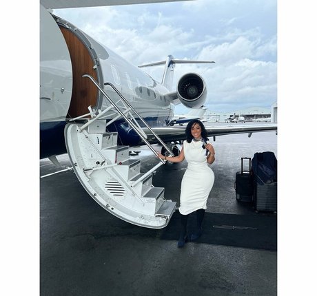 Sophie Likosky sexy pornstar galleries