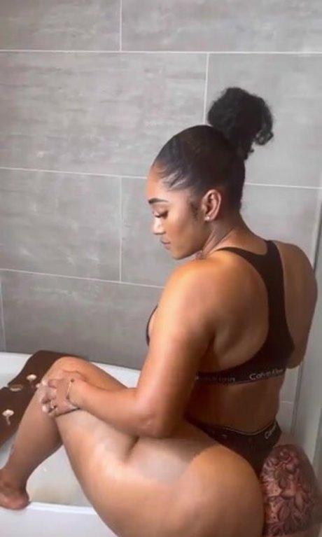 Sophie Likosky star exclusive pic