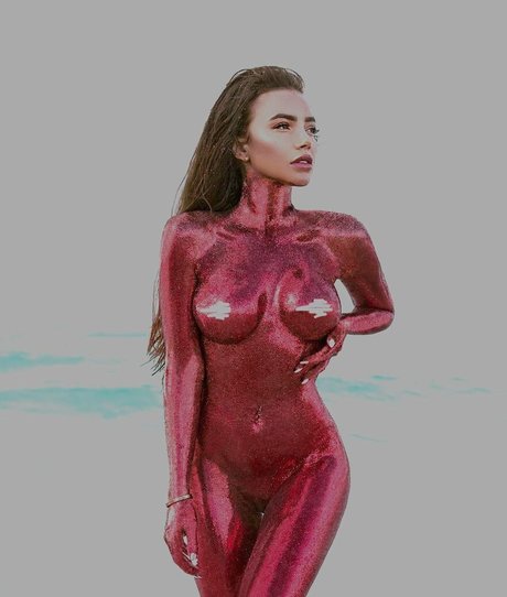 Annaksyuk star beautiful pic