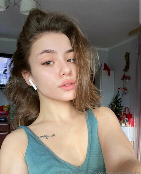 nastasiav nude star pics