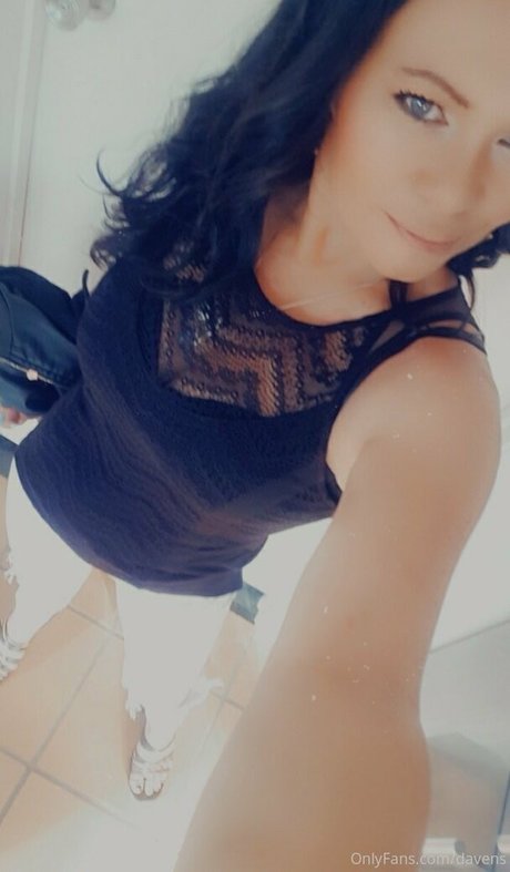 pretty pussy onlyfans adult pictures