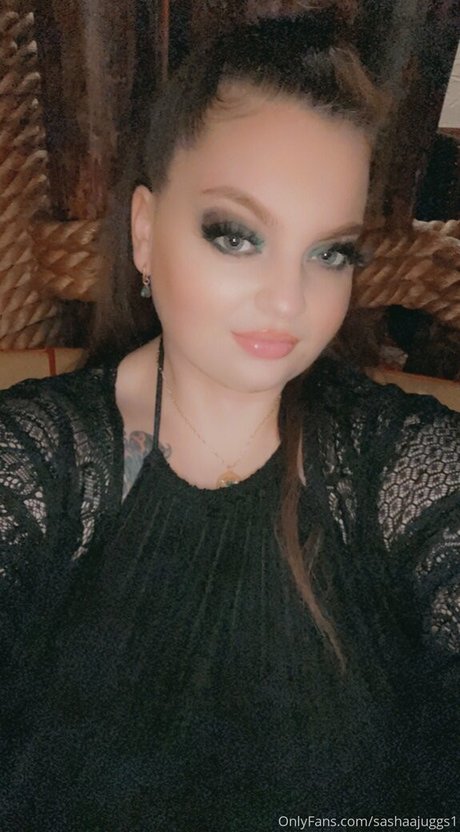 sashaajuggs1 pornstar free photo