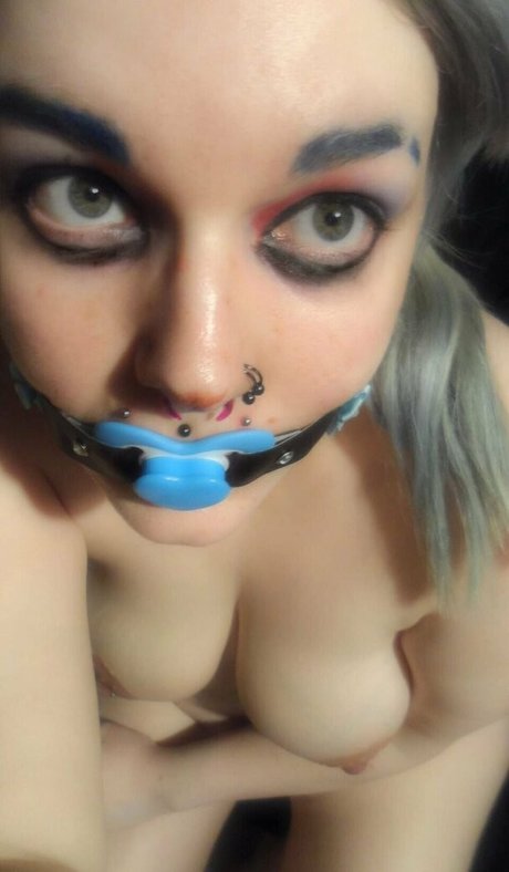 teen solo onlyfans hd image