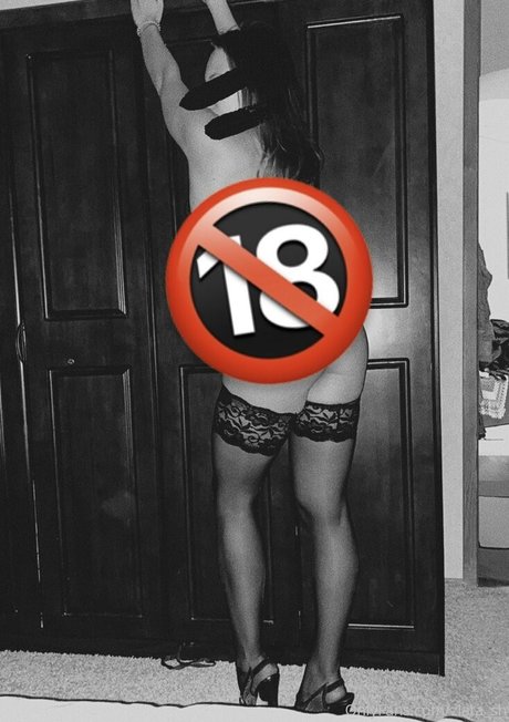 Zlata sh pornstar hd images