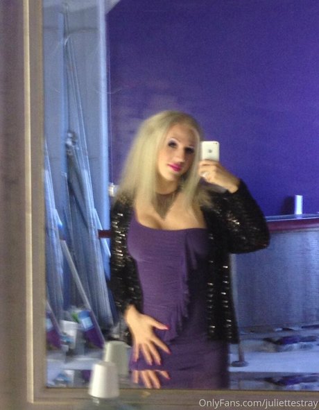 juliettestray hot star img