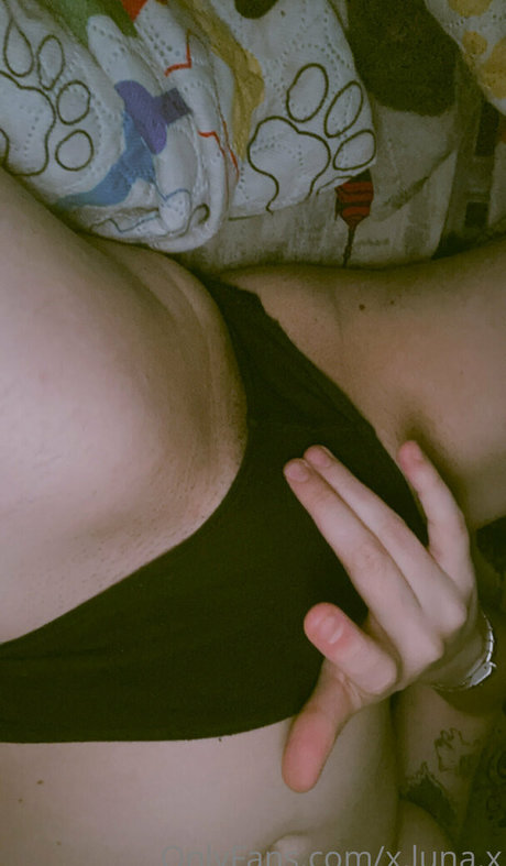 x luna x pornstar top pic