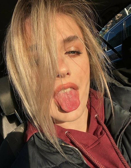 blondieluz star best photo