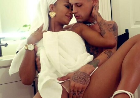 muscle girls onlyfans hot sexy photo