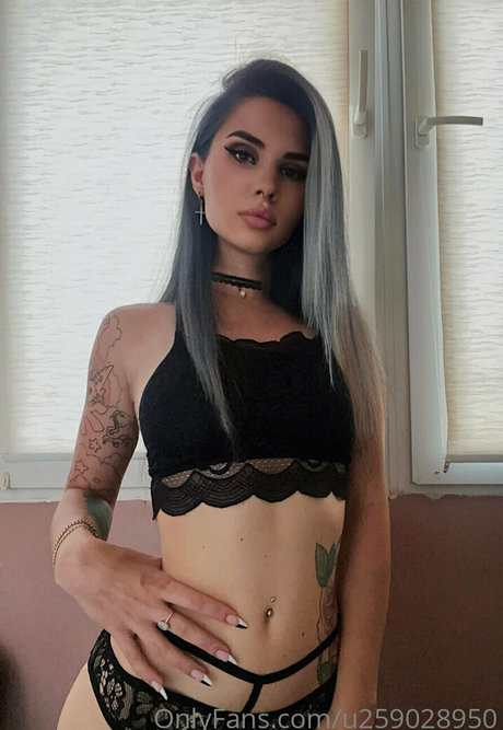 nicole callme pornographic model pic