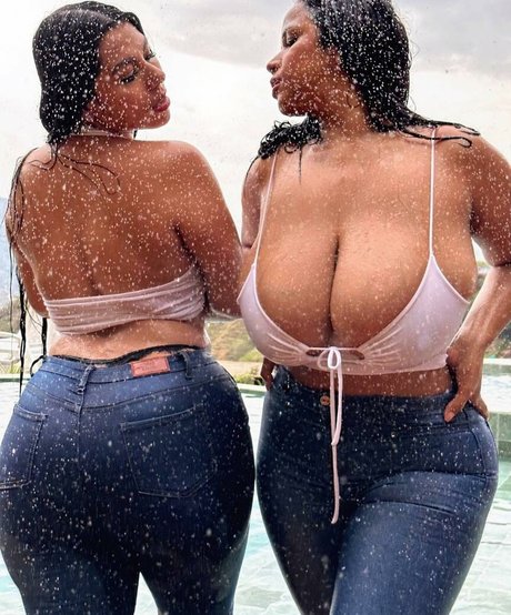 blonde milf big tits onlyfans sexy naked picture