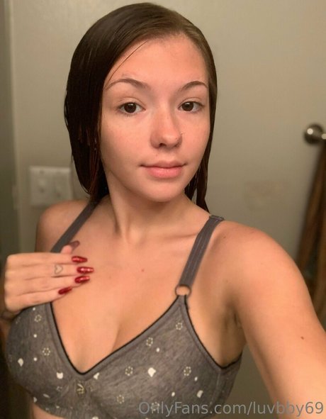 luvbby69 nude pornstar pictures