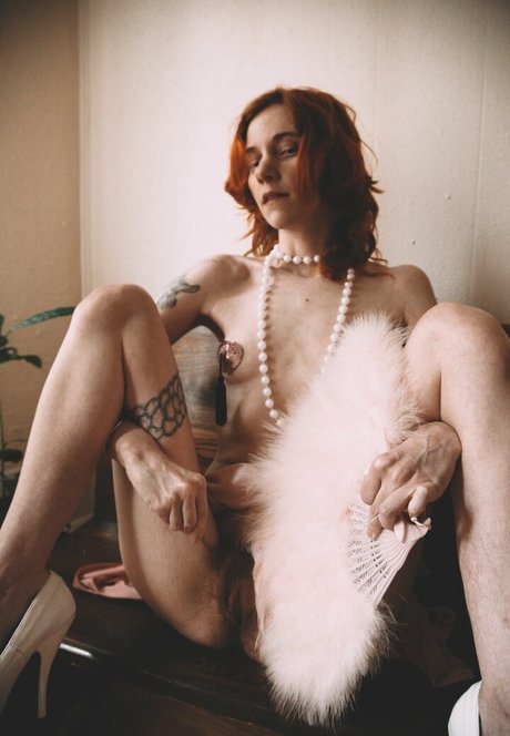 mxmercywest sex model images