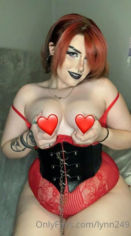 lynn249 pretty star img